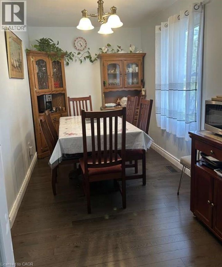 Photo 5 at 11 James Avenue, Echo Place, Brantford