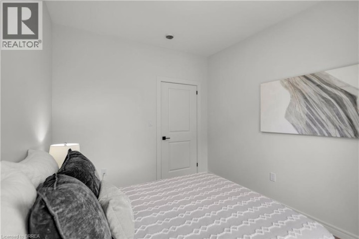 Photo 19 at 212 Chatham Street, East Ward, Brantford