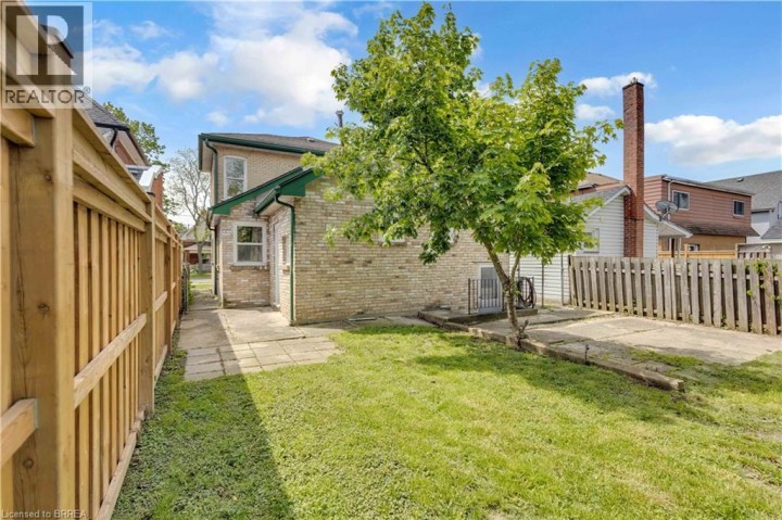 Photo 42 at 212 Chatham Street, East Ward, Brantford