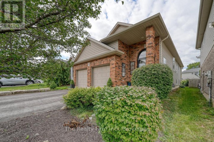 Photo 5 at 4 Kerr Crescent, Ingersoll - North, Ingersoll
