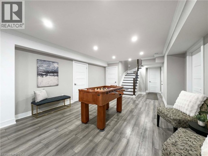 Photo 26 at 18 Harper Boulevard, Tutela Heights, Brantford