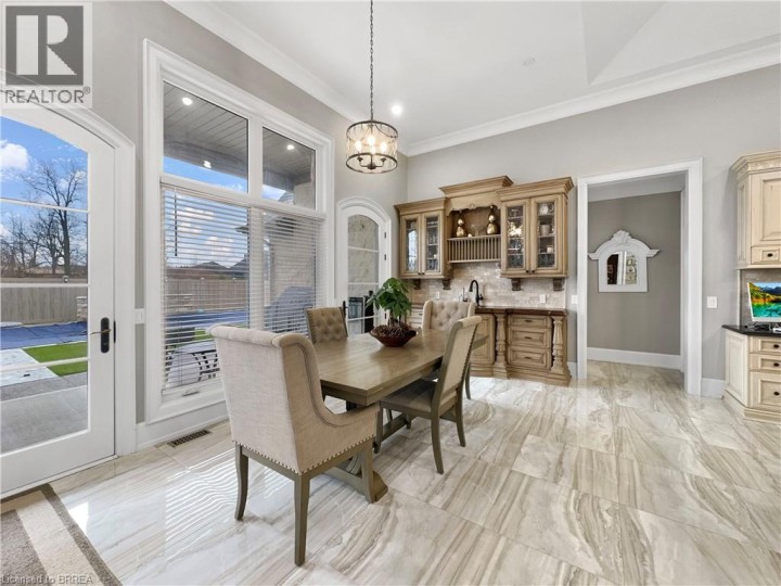 Photo 9 at 18 Harper Boulevard, Tutela Heights, Brantford