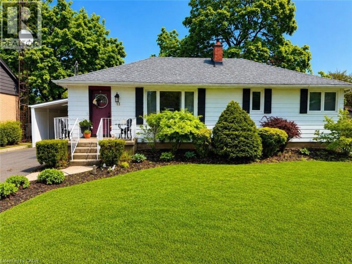 Photo 3 at 13 Carolina Drive, Sky Acres, Brantford