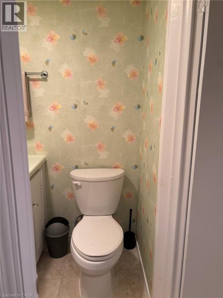 Photo 30 at 13 Carolina Drive, Sky Acres, Brantford