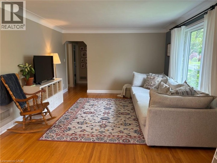 Photo 5 at 13 Carolina Drive, Sky Acres, Brantford