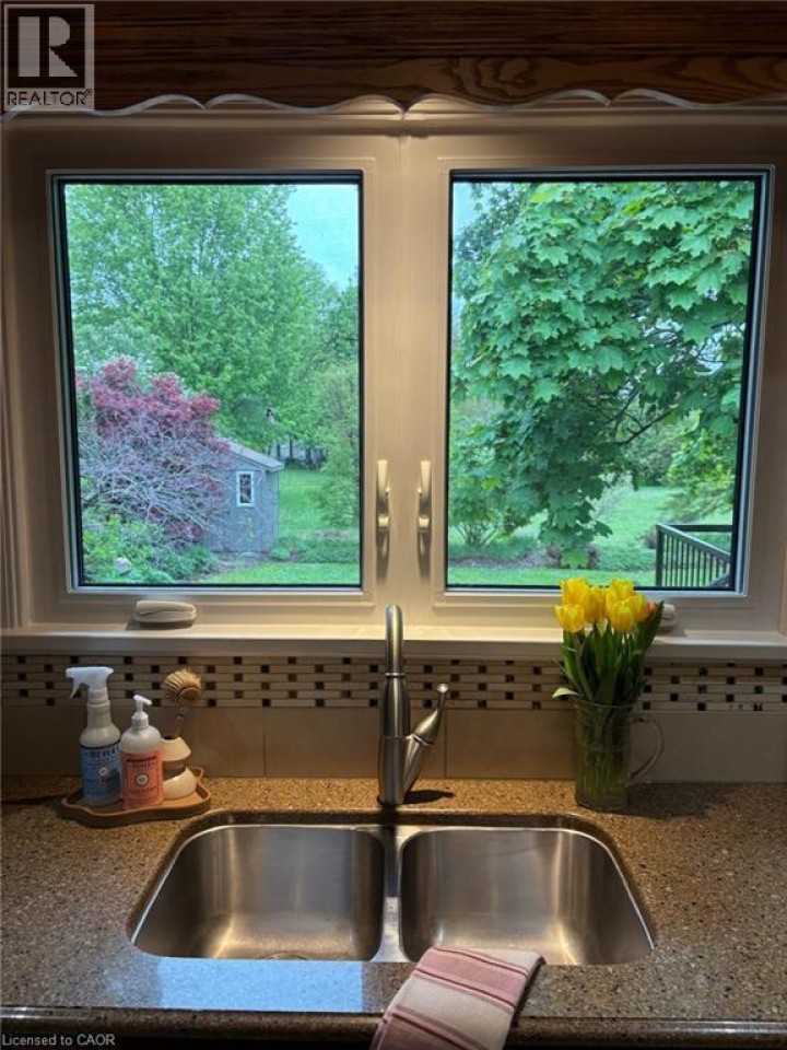 Photo 9 at 13 Carolina Drive, Sky Acres, Brantford