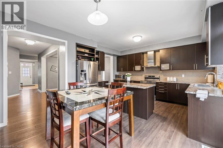 Photo 10 at 20 Gillespie Drive, Empire South, Brantford