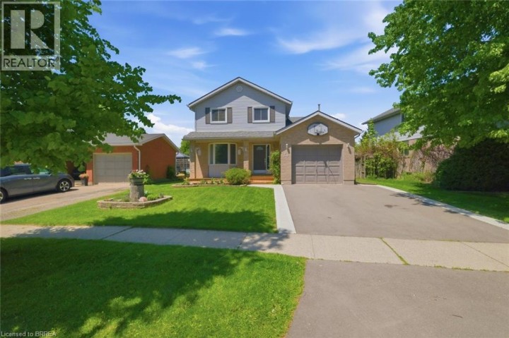 Photo 3 at 54 Gillin Road, Brantwood Park, Brantford