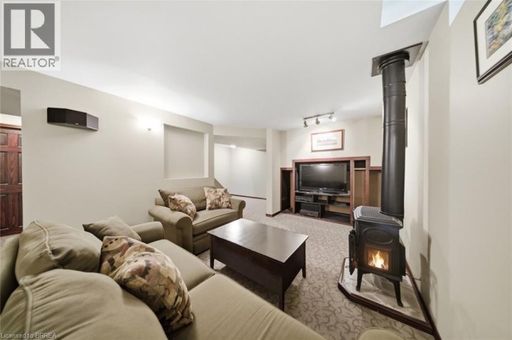 Photo 33 at 54 Gillin Road, Brantwood Park, Brantford