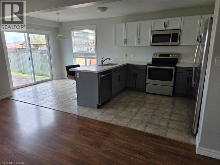 Photo 5 at 569 N Alberta Avenue, Woodstock - South, Woodstock