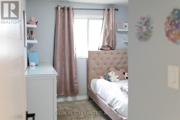 Photo 11 at 629 Highview Drive, St. Thomas