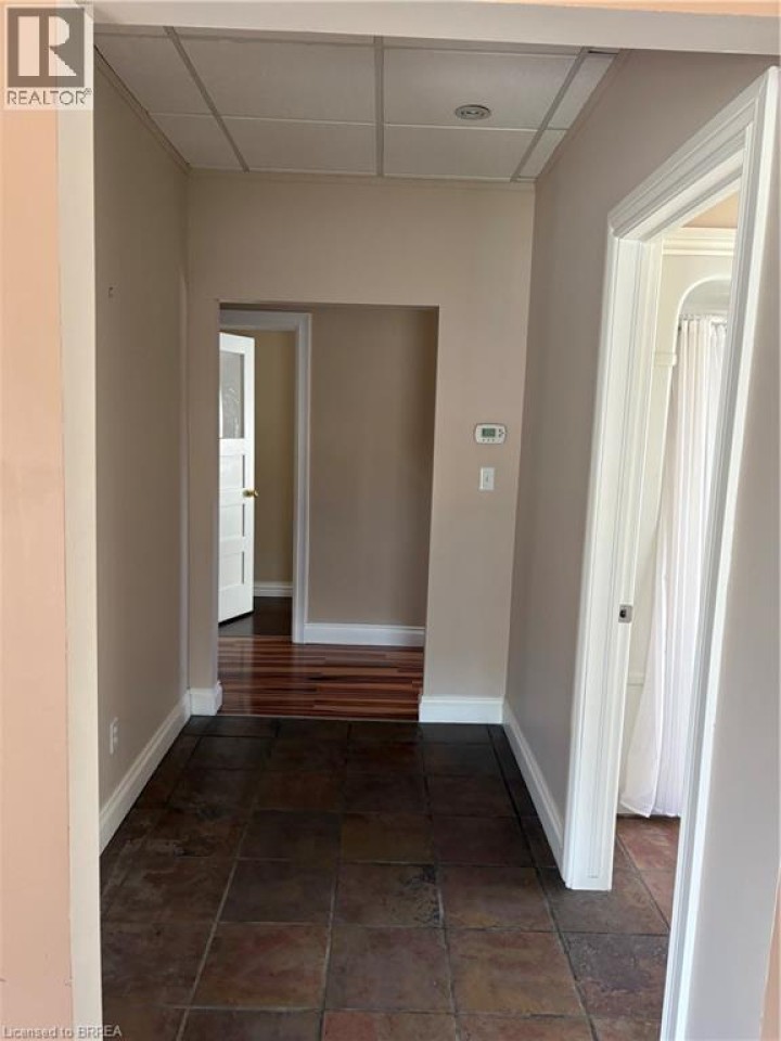 Photo 13 at 385 St. Paul Avenue, Terrace Hill, Brantford