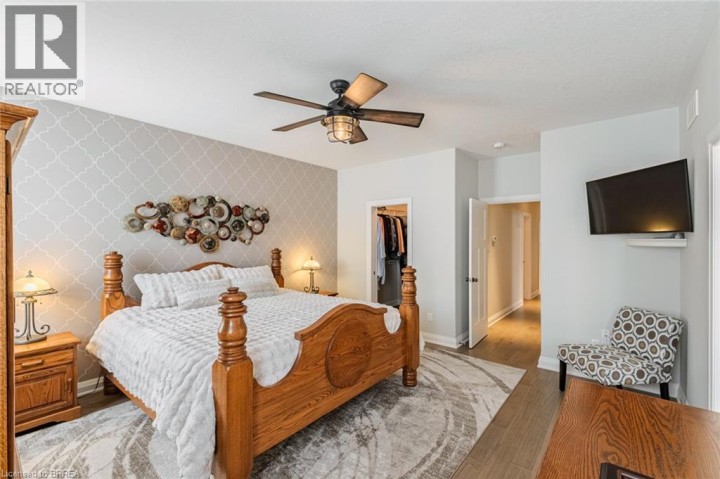Photo 27 at 5 Moore Boulevard, Tutela Heights, Brantford
