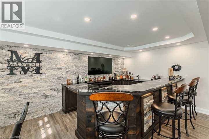 Photo 35 at 5 Moore Boulevard, Tutela Heights, Brantford