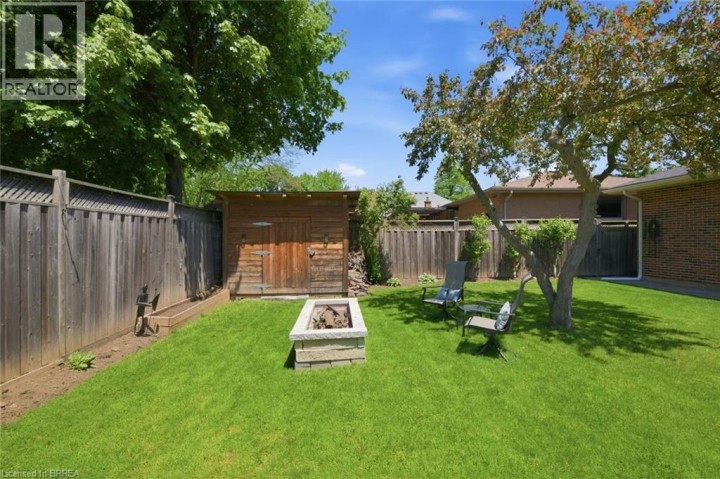 Photo 40 at 8 Queensway Drive, Queensway / Grove, Brantford