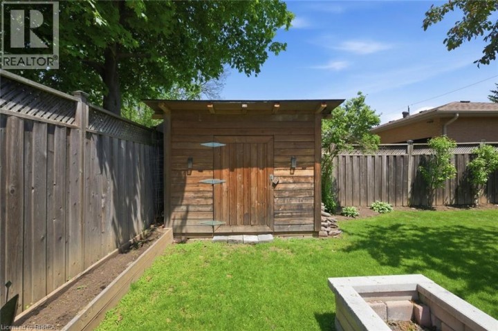 Photo 41 at 8 Queensway Drive, Queensway / Grove, Brantford