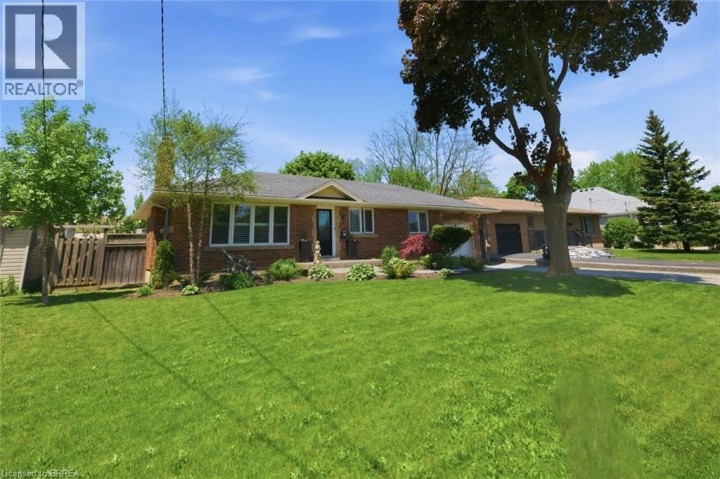 Photo 45 at 8 Queensway Drive, Queensway / Grove, Brantford