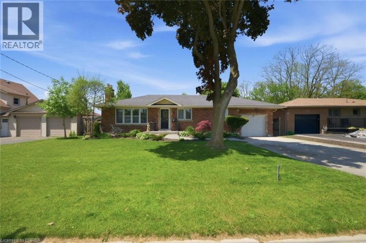 Photo 47 at 8 Queensway Drive, Queensway / Grove, Brantford