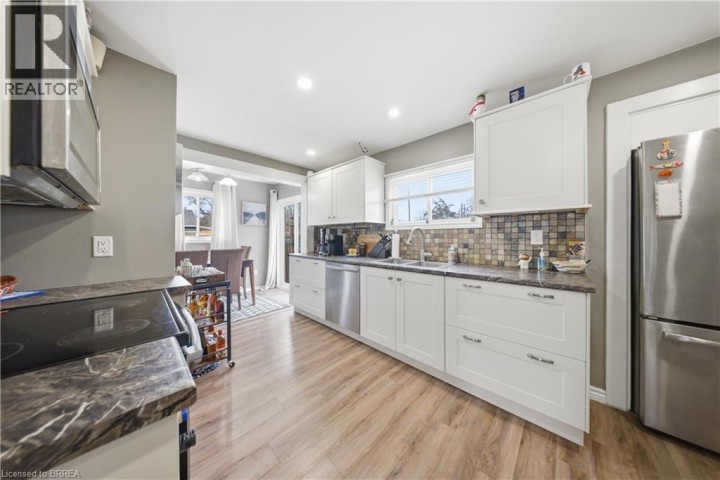 Photo 10 at 64 Richardson Street, Old West Brant, Brantford