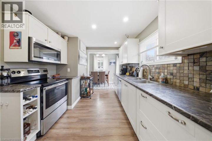 Photo 11 at 64 Richardson Street, Old West Brant, Brantford