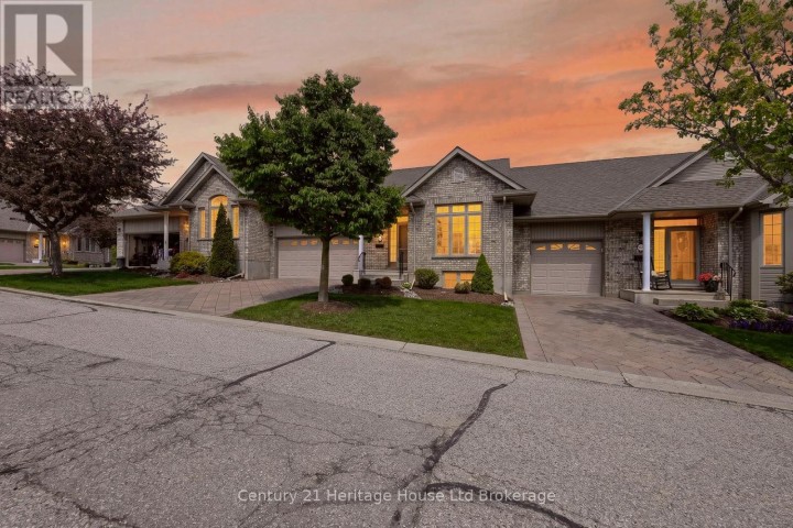 Photo 1 at 13 - 450 Lakeview Drive, Woodstock - North, Woodstock