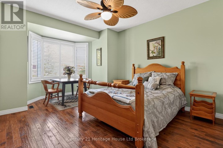 Photo 15 at 13 - 450 Lakeview Drive, Woodstock - North, Woodstock