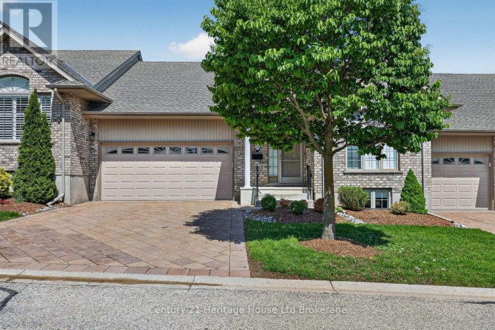 Photo 3 at 13 - 450 Lakeview Drive, Woodstock - North, Woodstock