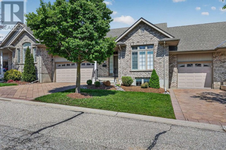 Photo 4 at 13 - 450 Lakeview Drive, Woodstock - North, Woodstock