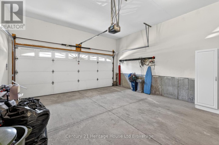Photo 41 at 13 - 450 Lakeview Drive, Woodstock - North, Woodstock