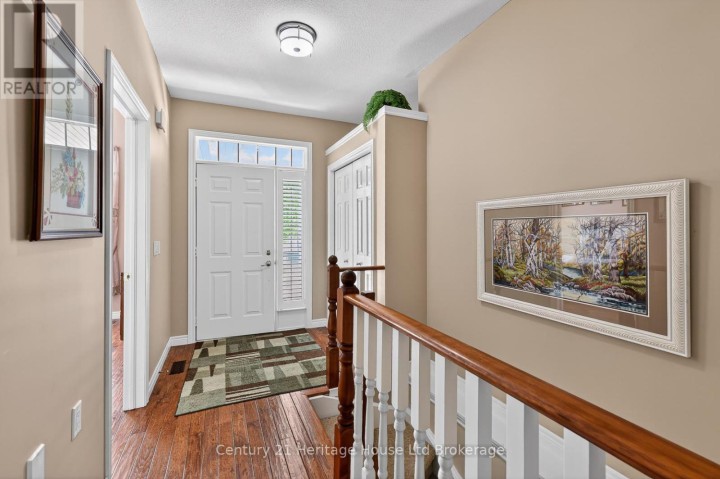 Photo 5 at 13 - 450 Lakeview Drive, Woodstock - North, Woodstock