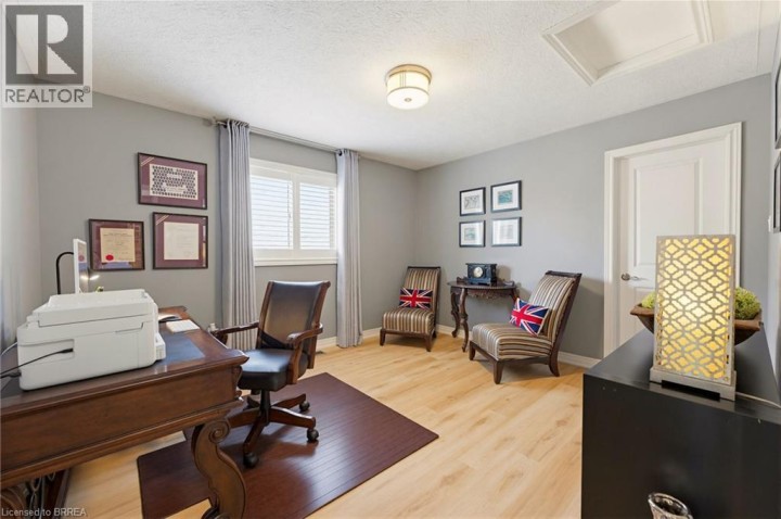 Photo 29 at 9 - 68 Fairview Drive, Fairview / Greenbrier, Brantford