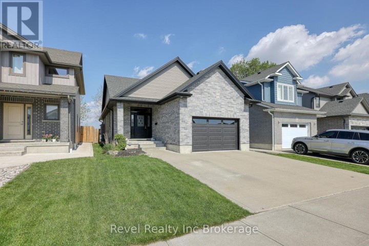 Photo 2 at 1072 Alberni Road, Woodstock - North, Woodstock