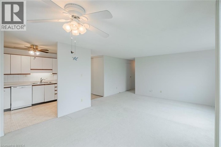 Photo 26 at 301 - 421 Fairview Drive, Brier Park, Brantford