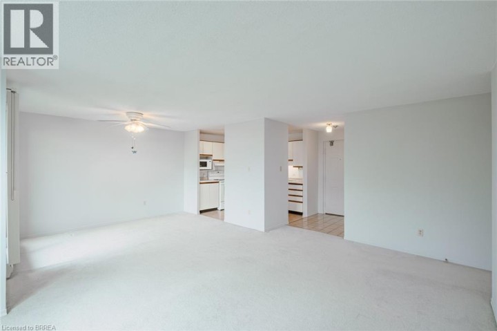 Photo 29 at 301 - 421 Fairview Drive, Brier Park, Brantford