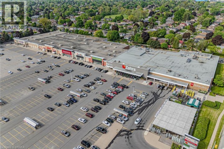 Photo 9 at 301 - 421 Fairview Drive, Brier Park, Brantford