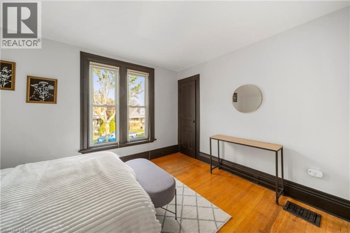 Photo 21 at 20 Wells Avenue, Terrace Hill, Brantford