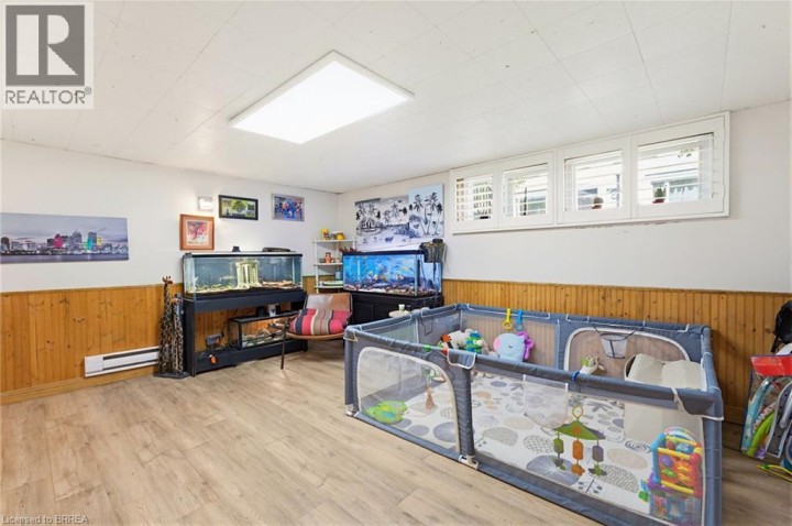 Photo 16 at 6 - 26 Coachwood Road, Brier Park, Brantford