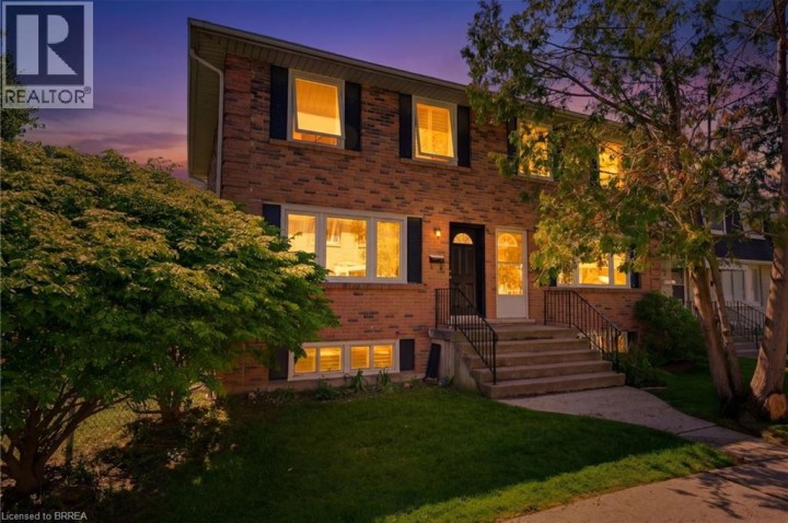 Photo 19 at 6 - 26 Coachwood Road, Brier Park, Brantford