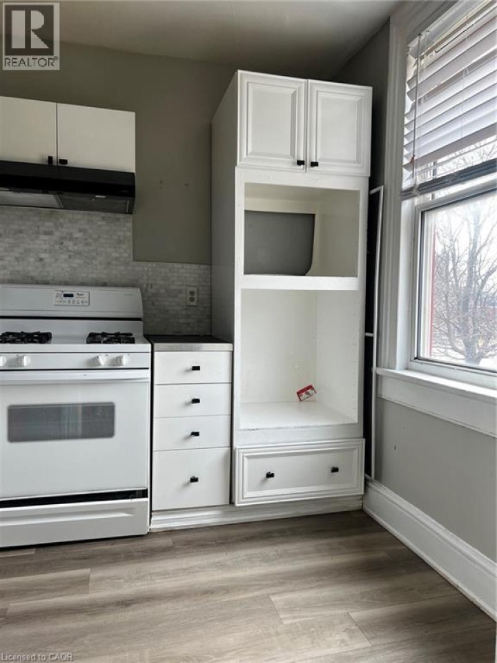 Photo 7 at 103 West Street, Downtown Core, Brantford