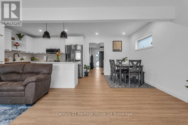 Photo 11 at 33 Martin Street, Tillsonburg