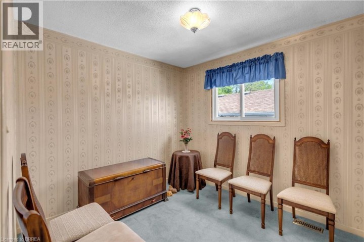 Photo 20 at 16 Nautical Road, Brantwood Park, Brantford