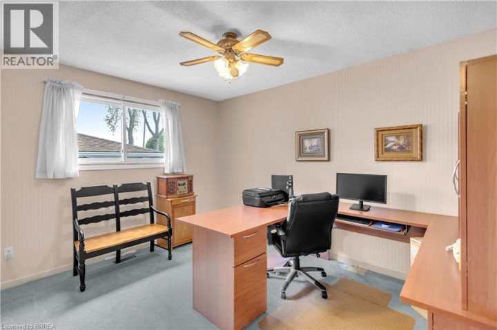 Photo 23 at 16 Nautical Road, Brantwood Park, Brantford
