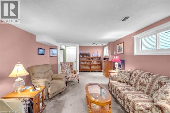 Photo 27 at 16 Nautical Road, Brantwood Park, Brantford