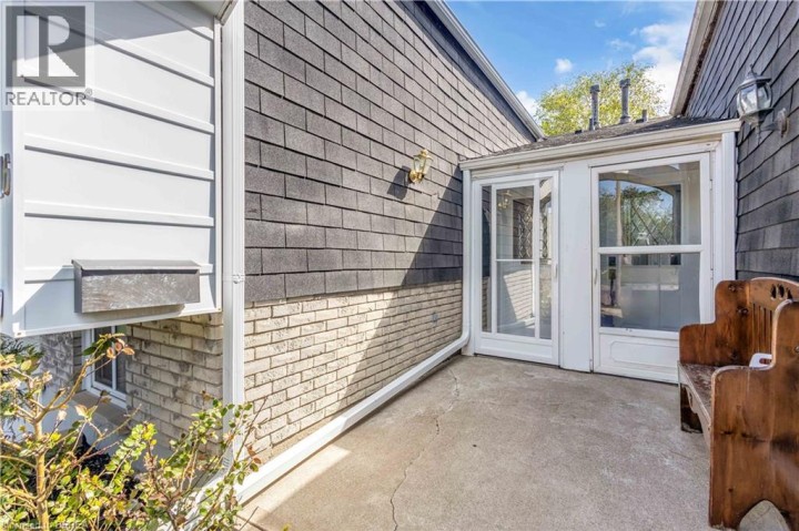 Photo 4 at 16 Nautical Road, Brantwood Park, Brantford