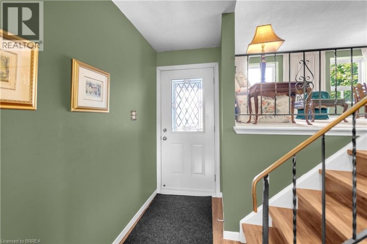 Photo 5 at 16 Nautical Road, Brantwood Park, Brantford