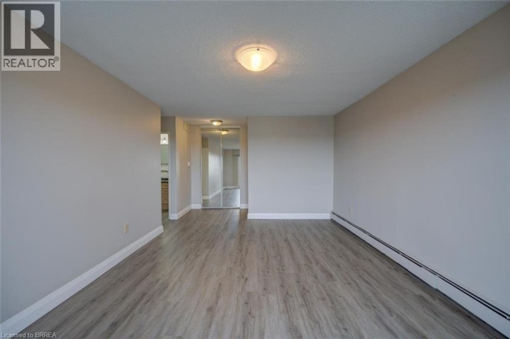 Photo 34 at 909 - 640 West Street, Brier Park, Brantford