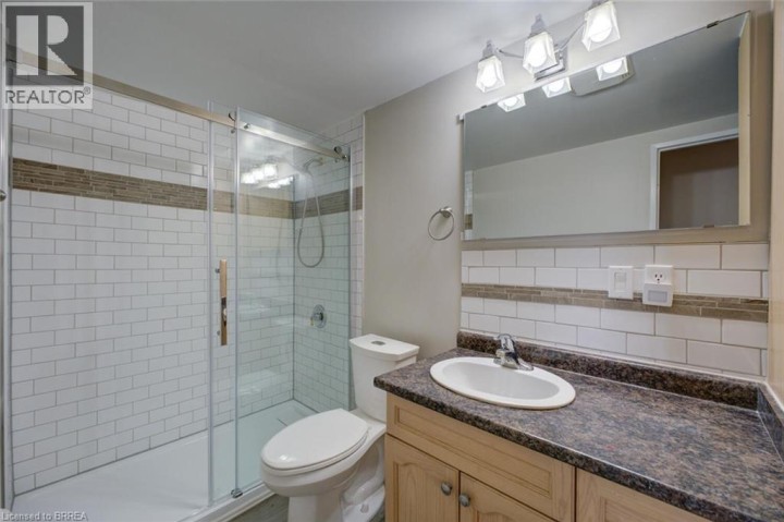 Photo 37 at 909 - 640 West Street, Brier Park, Brantford