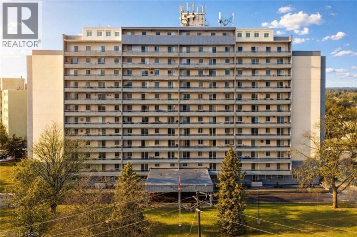 Photo 5 at 909 - 640 West Street, Brier Park, Brantford