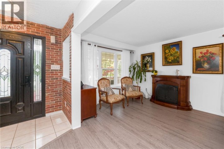 Photo 7 at 176 Osborn Avenue, Empire, Brantford