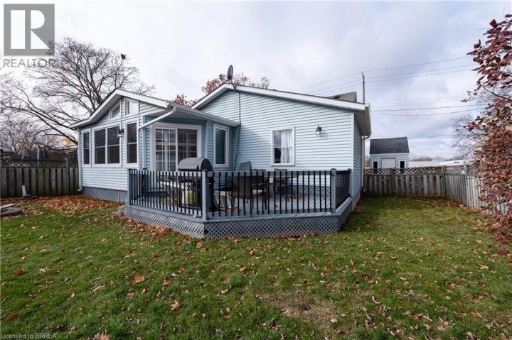 Photo 46 at 37 Frank Street, Holmedale, Brantford